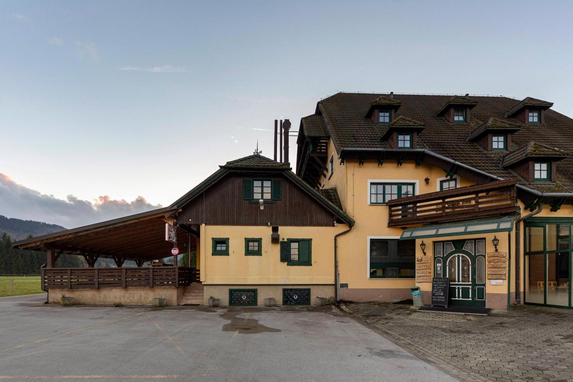 Hotel Burger Venise Recica ob Savinji Exteriör bild