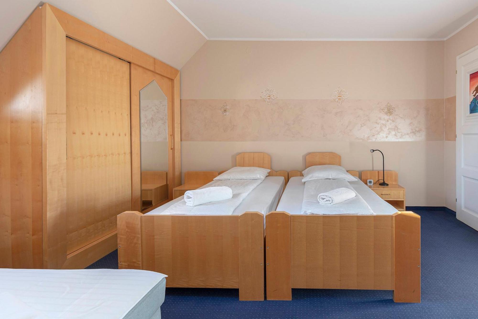 Hotel Burger Venise Recica ob Savinji Exteriör bild