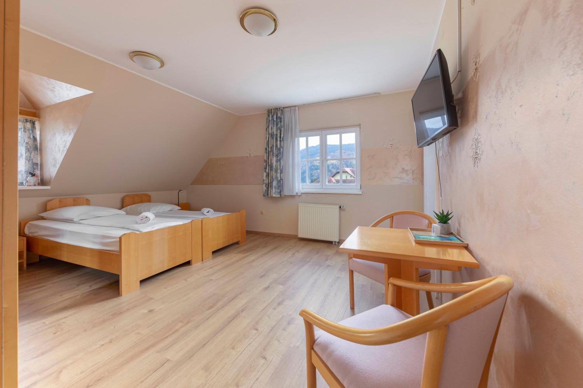 Hotel Burger Venise Recica ob Savinji Exteriör bild